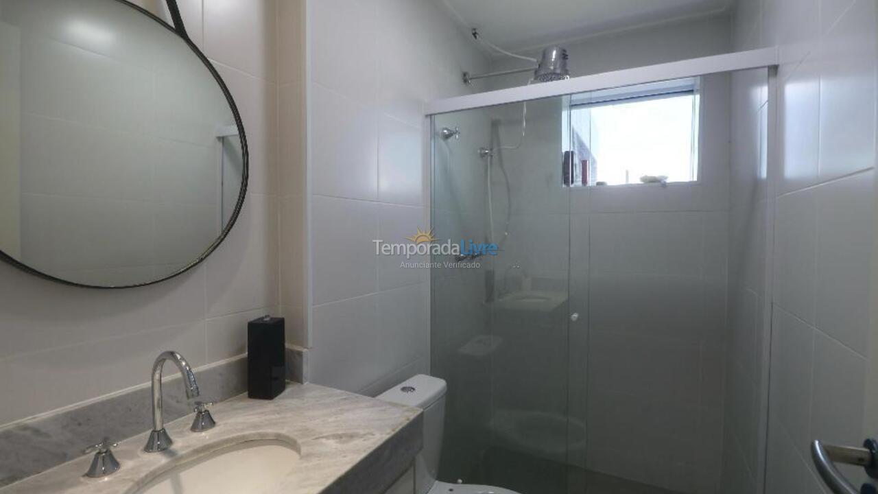 Apartment for vacation rental in Guarujá (Enseada)