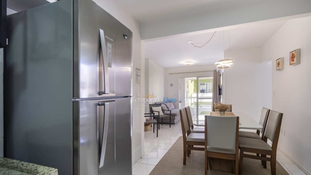 Apartamento para aluguel de temporada em Bombinhas (Praia de Bombas)