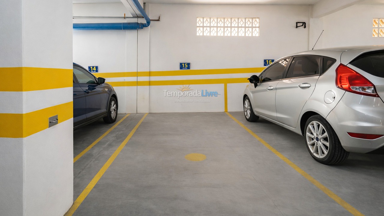 Apartamento para aluguel de temporada em Bombinhas (Praia de Bombas)