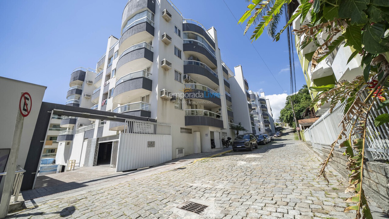 Apartamento para aluguel de temporada em Bombinhas (Praia de Bombas)