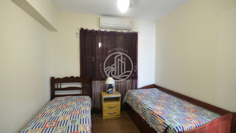 108 - Apartamento no centro de Bombinhas
