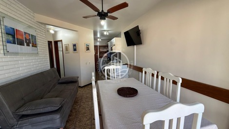 108 - Apartamento no centro de Bombinhas