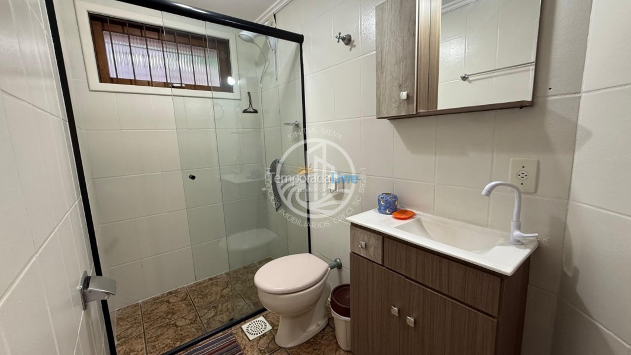 Apartamento para aluguel de temporada em Bombinhas (Praia de Bombinhas)