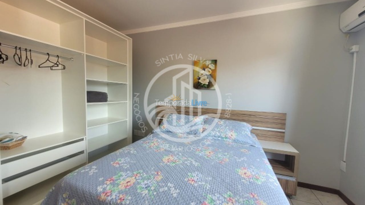 Apartamento para aluguel de temporada em Bombinhas (Praia de Bombinhas)