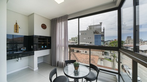289 - apartamentos com 3 suítes em Bombinhas