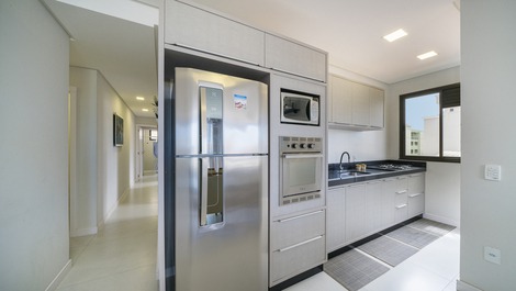 289 - apartamentos com 3 suítes em Bombinhas