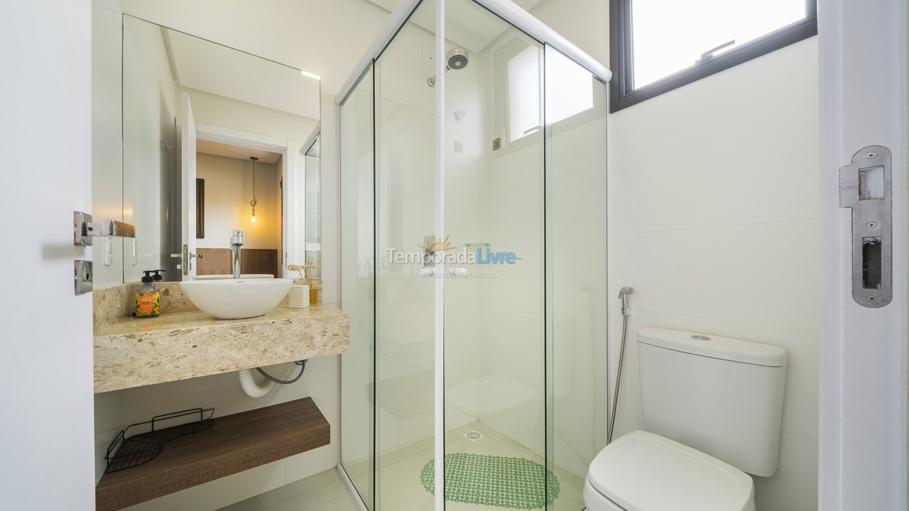 Apartamento para aluguel de temporada em Bombinhas (Praia de Bombinhas)