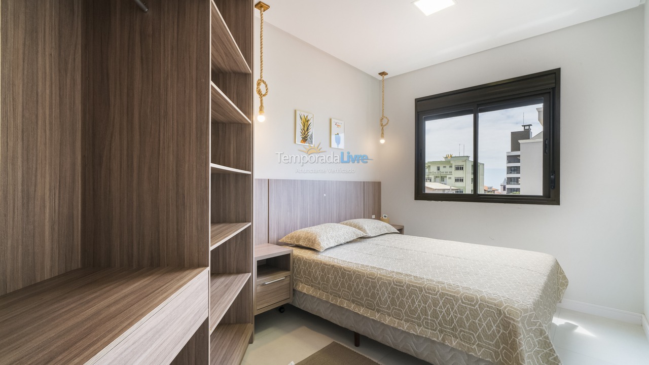 Apartamento para aluguel de temporada em Bombinhas (Praia de Bombinhas)