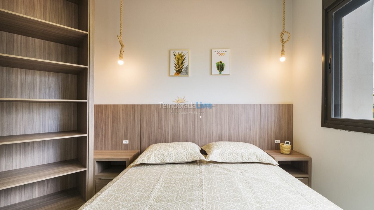 Apartamento para aluguel de temporada em Bombinhas (Praia de Bombinhas)