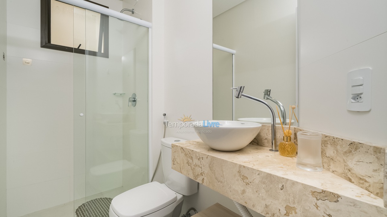 Apartamento para aluguel de temporada em Bombinhas (Praia de Bombinhas)