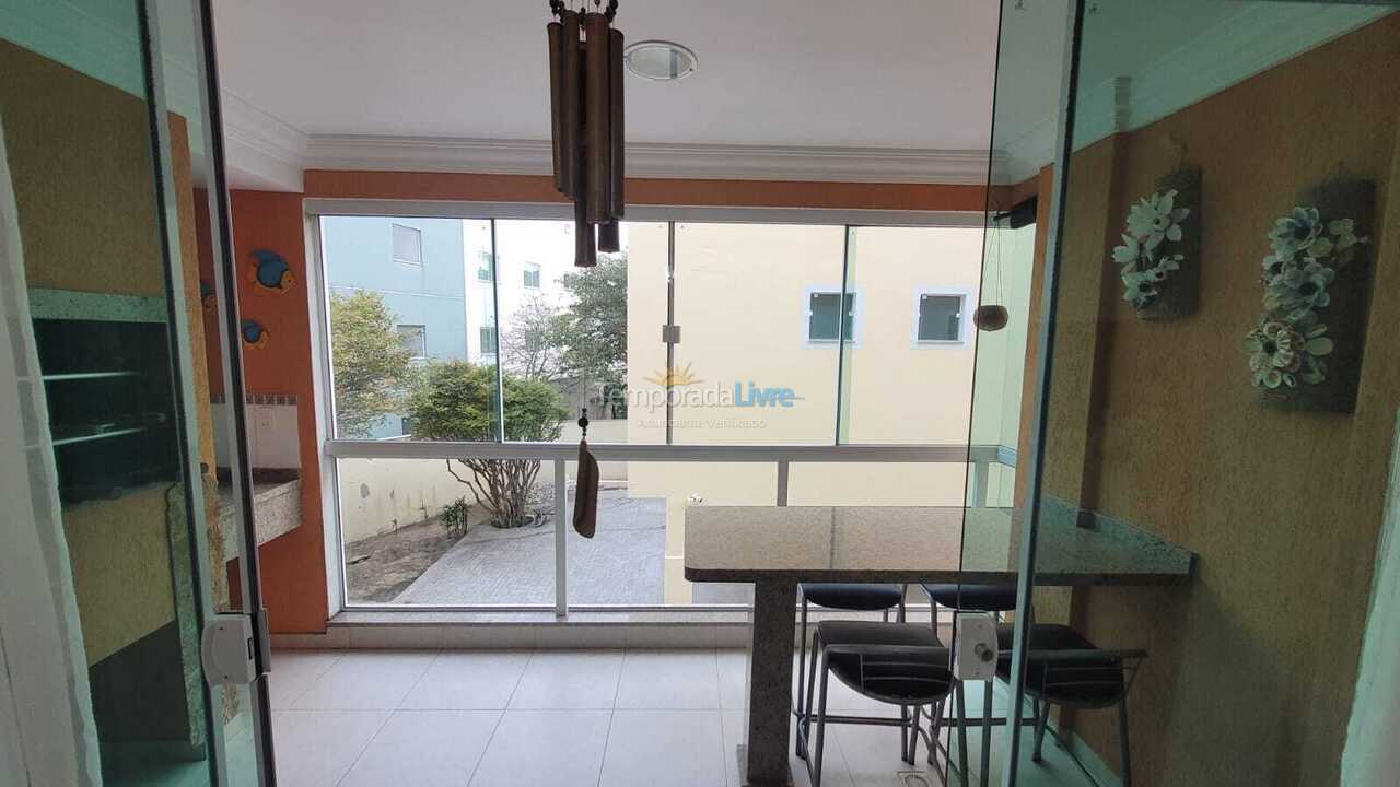 Apartment for vacation rental in Bombinhas (Praia de Bombinhas)