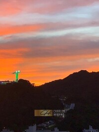 4 Suites de Lujo, 2 Estacionamientos, con Piscina, Torre Eleganza FG