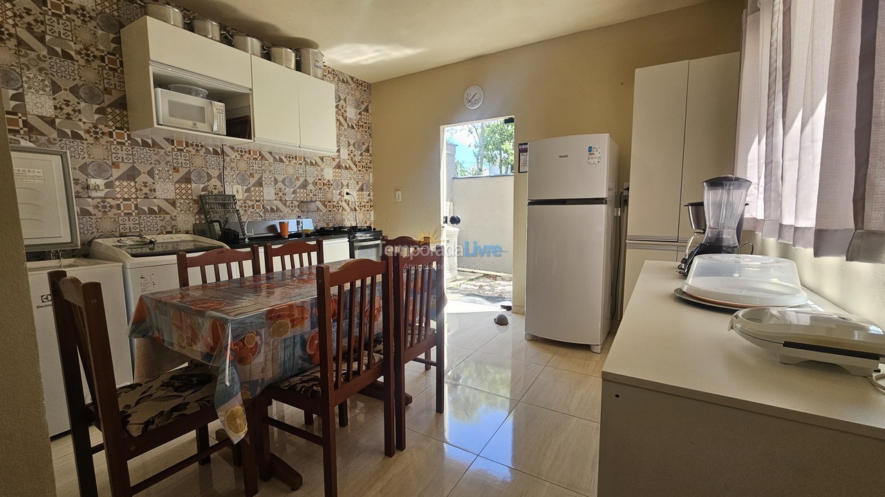 Casa para alquiler de vacaciones em Bombinhas (Praia de Zimbros)