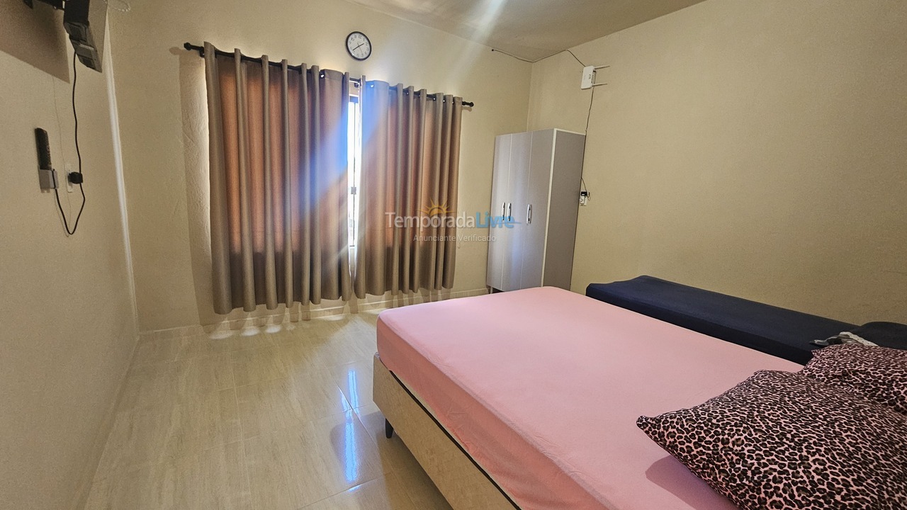 Casa para alquiler de vacaciones em Bombinhas (Praia de Zimbros)