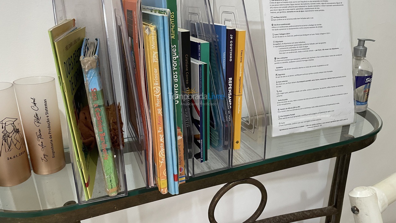 Casa para aluguel de temporada em São Francisco do Sul (Enseada)