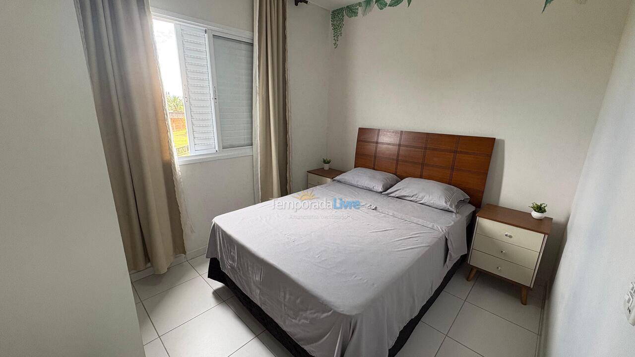 Apartment for vacation rental in Caraguatatuba (Martim de Sá)