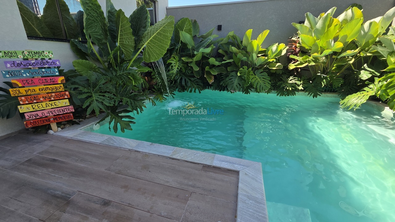 Casa para aluguel de temporada em Itapoá (Itapema do Norte)