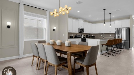 Casa en condominio cerrado cerca de Disney.