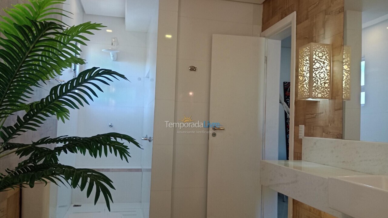 Casa para alquiler de vacaciones em Camaçari (Praia de Guarajuba)