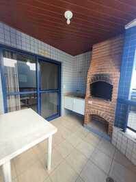 APARTAMENTO NA PRAIA GRANDE PERTINHO DO MAR