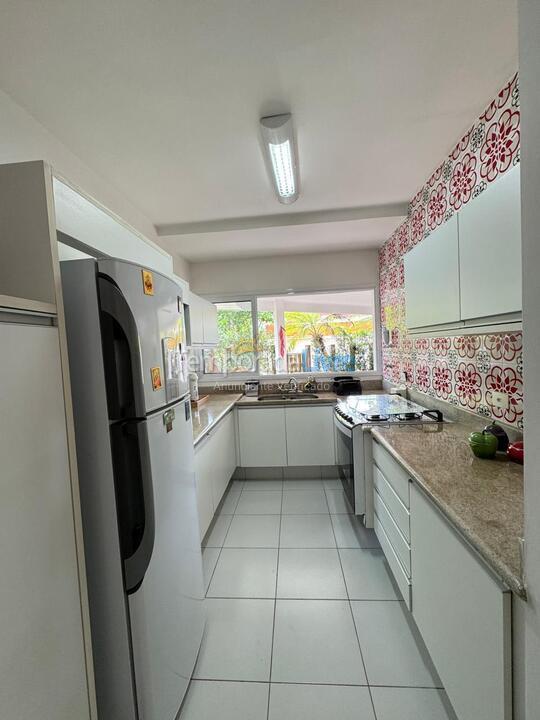 Casa para aluguel de temporada em São Sebastião (Camburizinho)