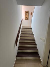 Casa Disponível para Locação, 50 metros da PRAIA DA BALEIA.