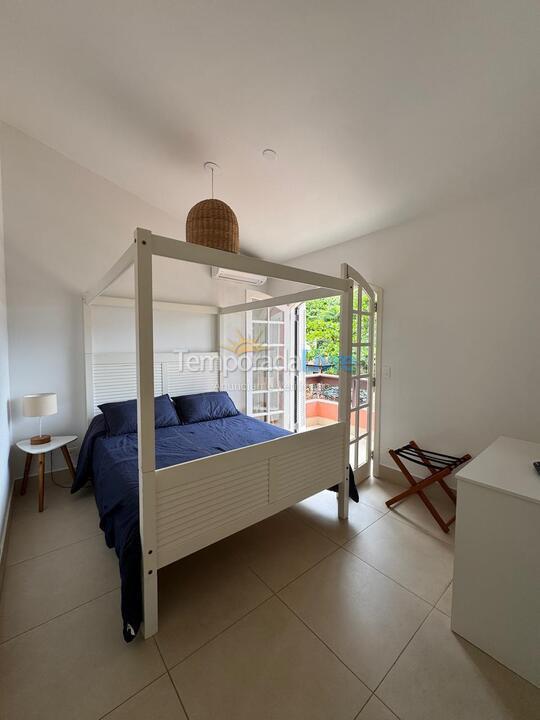 Casa para aluguel de temporada em São Sebastião (Camburizinho)