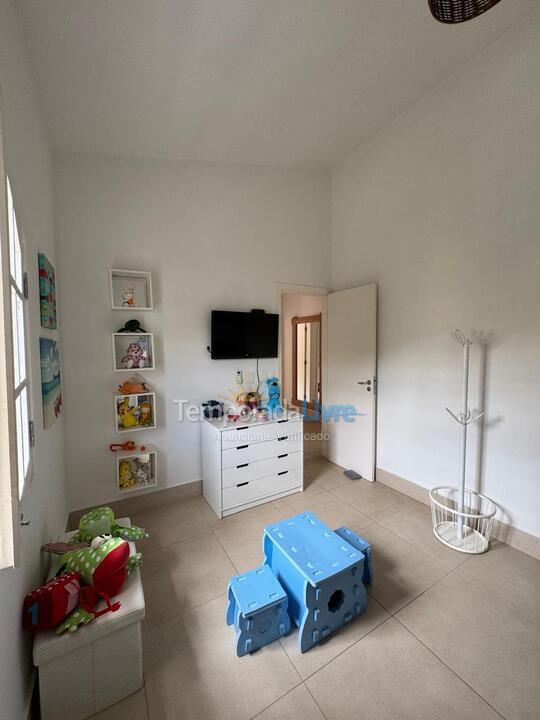 Casa para aluguel de temporada em São Sebastião (Camburizinho)