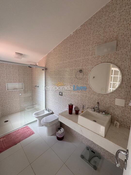 Casa para aluguel de temporada em São Sebastião (Camburizinho)