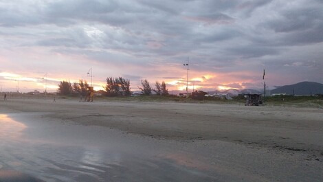 House and apartment for rent on the beach with open sea.