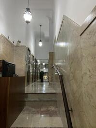 Portaria e elevadores 