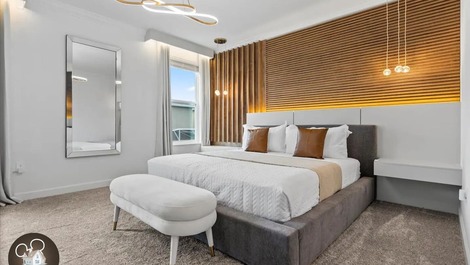 Linda casa em condomínio fechado próximo a Disney