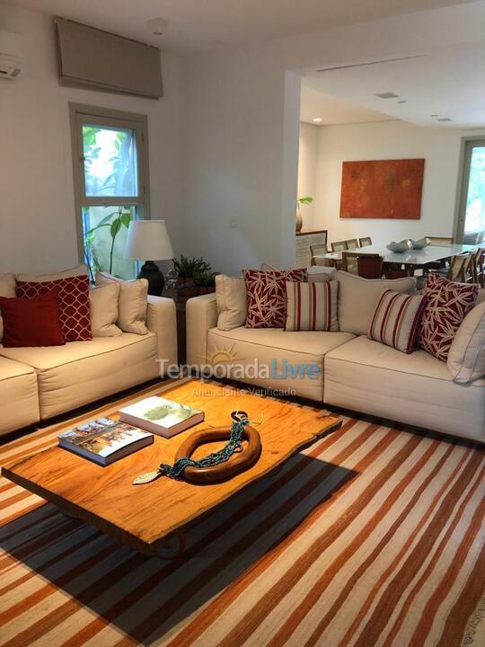 Casa para aluguel de temporada em São Sebastião (Juquehy)