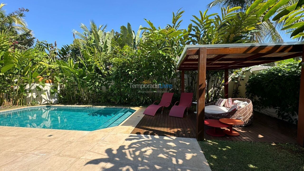 Casa para aluguel de temporada em São Sebastião (Juquehy)