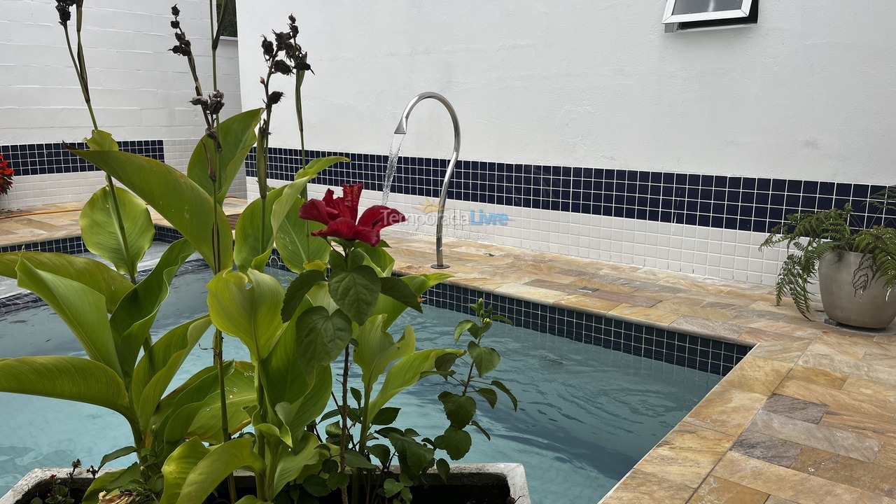 Casa para alquiler de vacaciones em Ubatuba (Folha Seca)