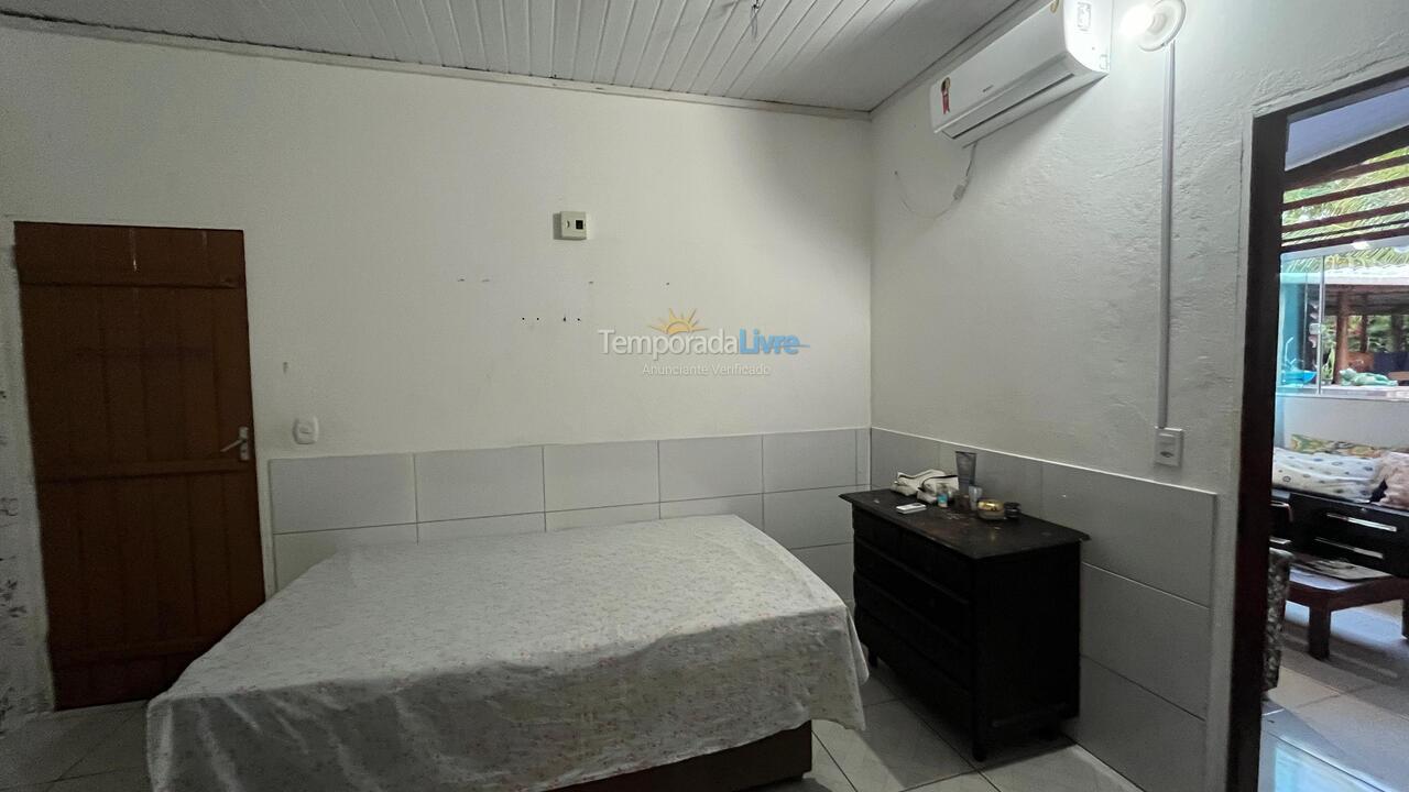 Casa para aluguel de temporada em Ilhéus (Aritagua)