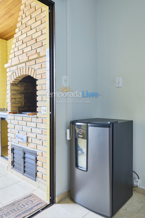 Apartment for vacation rental in Ubatuba (Praia Grande)