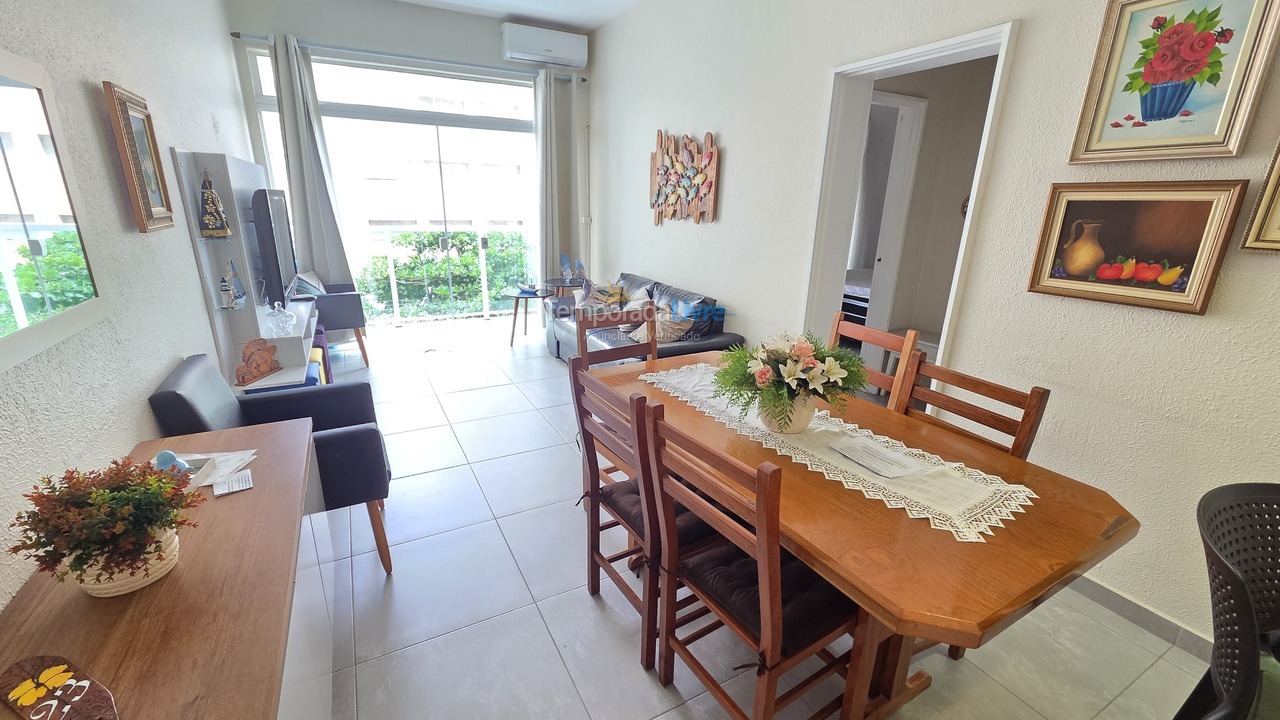 Apartment for vacation rental in Guarujá (Pitangueiras)