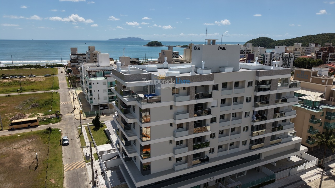 Apartamento para alquiler de vacaciones em Governador Celso Ramos (Praia de Palmas)