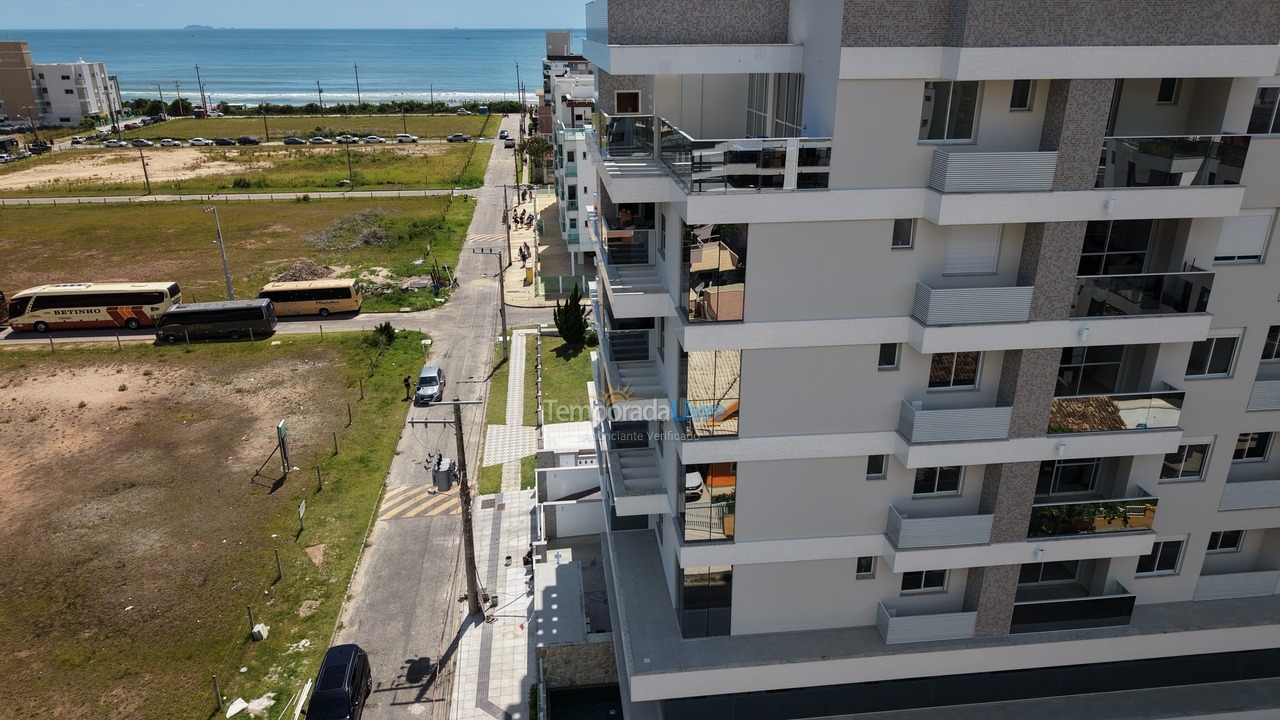 Apartamento para alquiler de vacaciones em Governador Celso Ramos (Praia de Palmas)