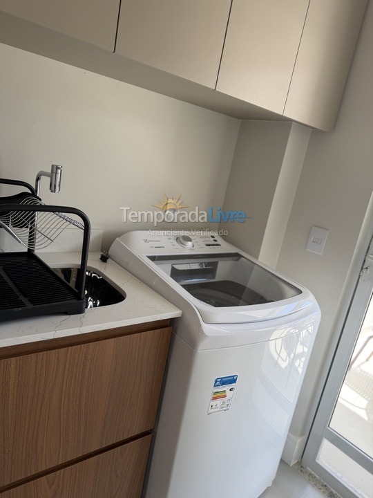 Apartamento para alquiler de vacaciones em Governador Celso Ramos (Praia de Palmas)