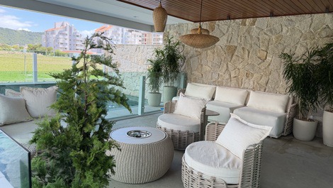 Excelente apartamento en Playa Palmas.