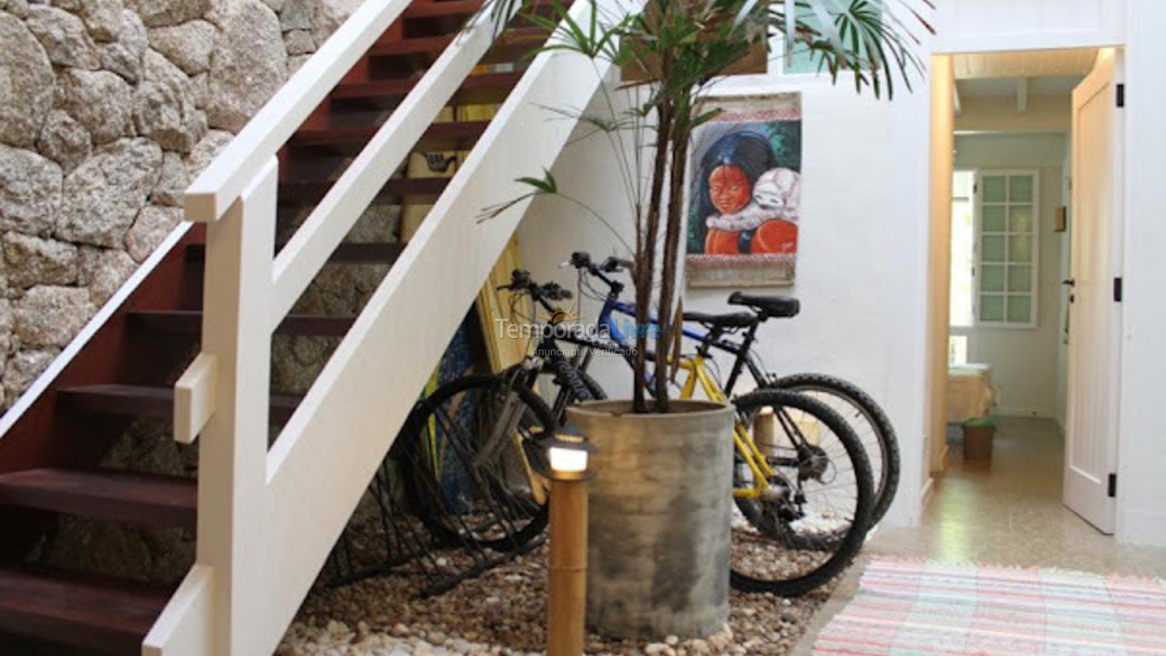 House for vacation rental in São Sebastião (Camburizinho)