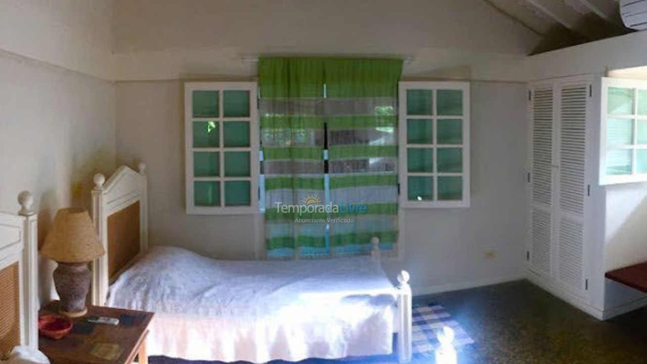 House for vacation rental in São Sebastião (Camburizinho)