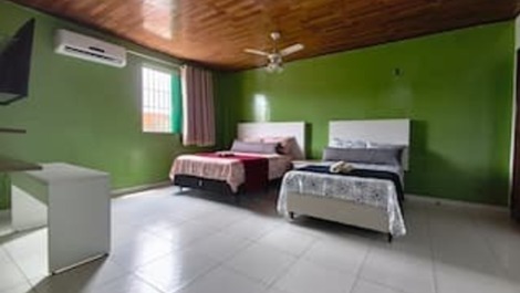 Hermosa casa a 2km del estadio Mangueirão, a 3km del parque de la ciudad, a 2km del parque Utinga.