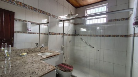 Hermosa casa a 2km del estadio Mangueirão, a 3km del parque de la ciudad, a 2km del parque Utinga.