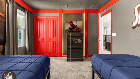 9-bedroom house for vacation rental near Disney.