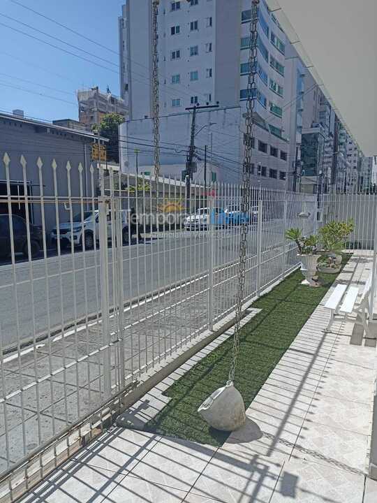 House for vacation rental in Balneário Camboriú (Centro)