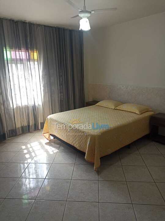 House for vacation rental in Balneário Camboriú (Centro)