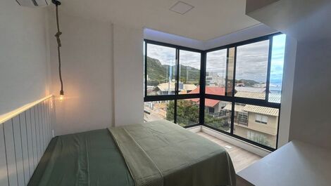 NEW APARTMENT WITH 2 BEDROOMS, SUITES, ELEVATOR, 60 METERS FROM THE SEA, MAXIMUM 4 PEOPLE.